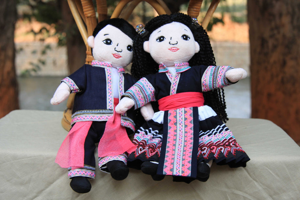Hmong Handmade Male and Female Dolls – Ekantha